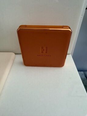 Haus Labs Power Sculpt Velvet Bronzer - Light Level 1